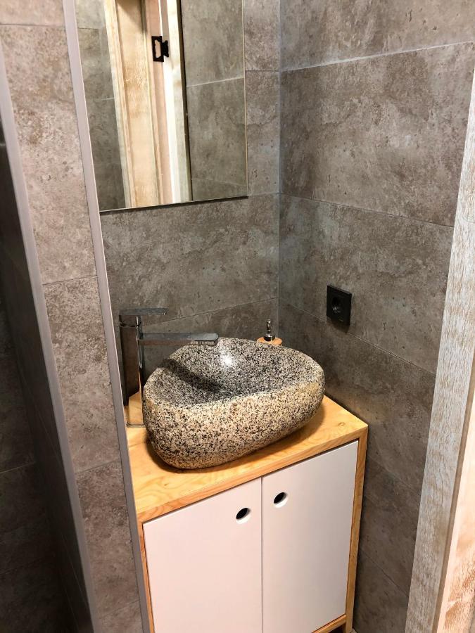 Apartmán Vavilon Karakol Exteriér fotografie