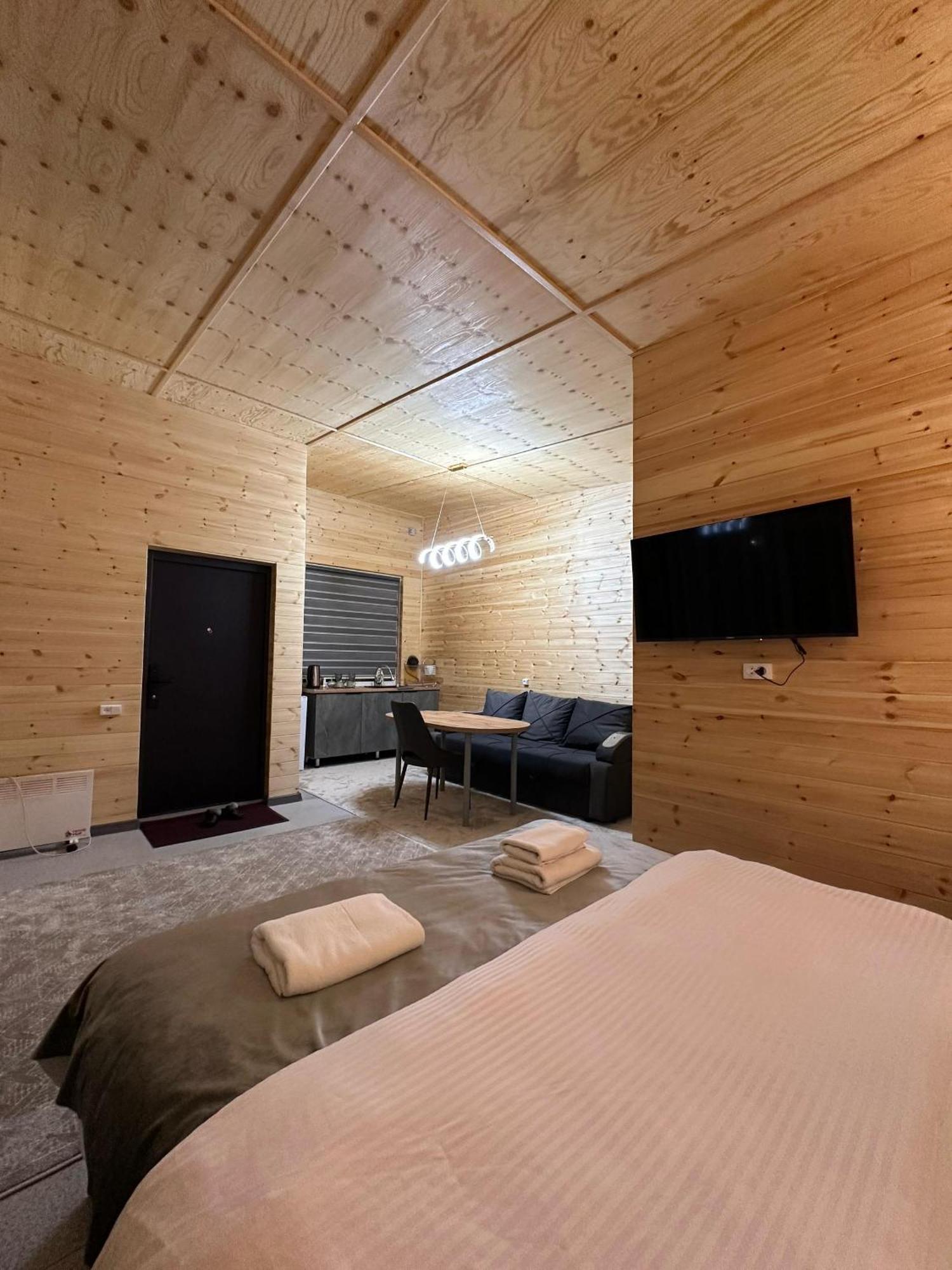 Apartmán Vavilon Karakol Exteriér fotografie